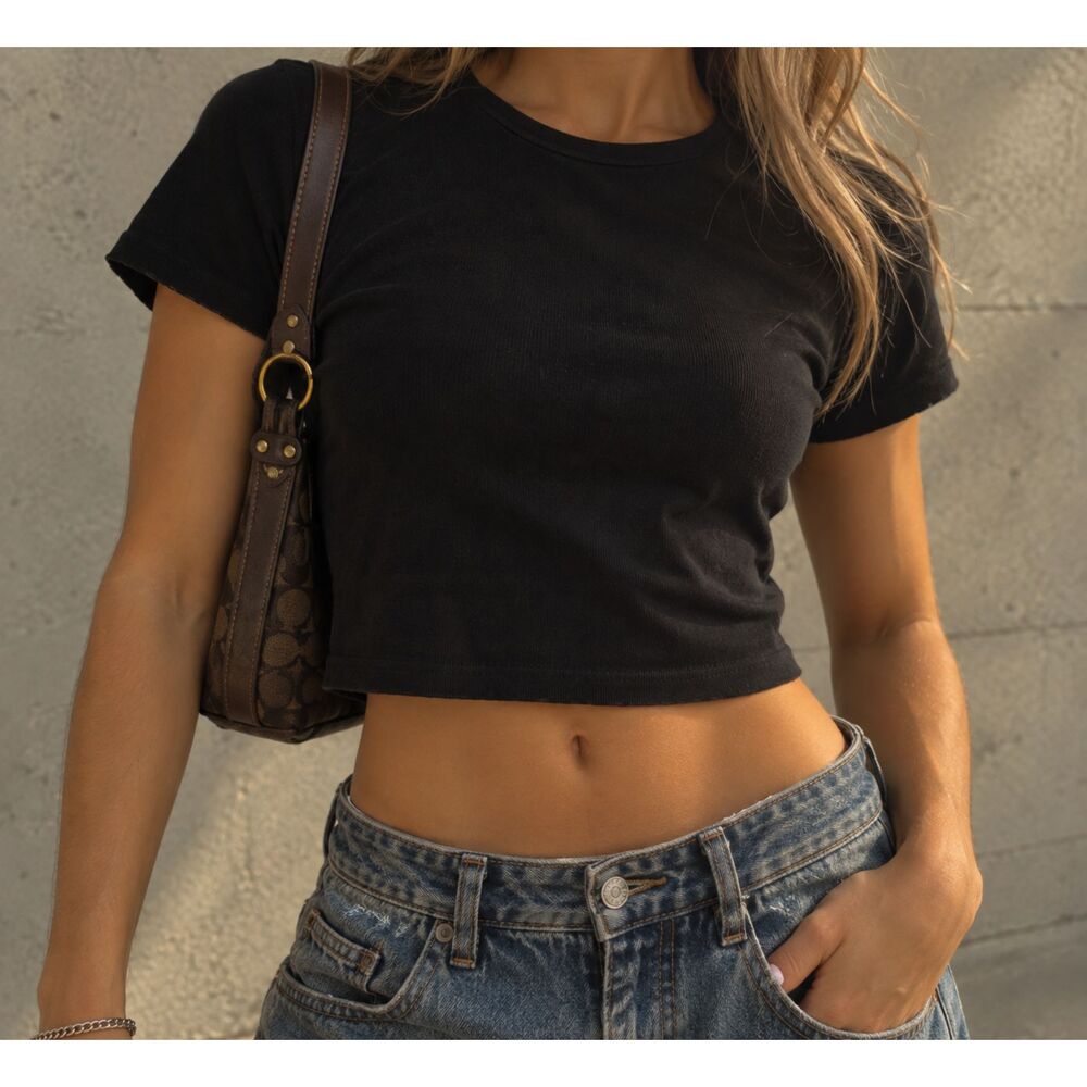 Cropped Tee Lot